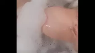 Masturbation in the Toilet with a Twist