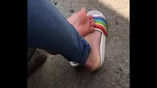 Young girl with big soles masturbates