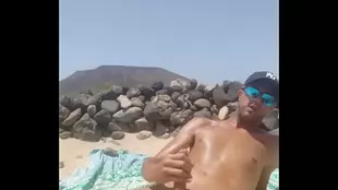 Uncomfortable exposure on a beach in the Canary Islands