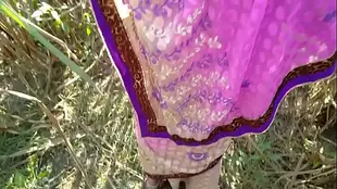 Lalita Singh's sheet game is on point in this Indian teen porn video