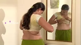 Indian teen's homemade anal and nipple play